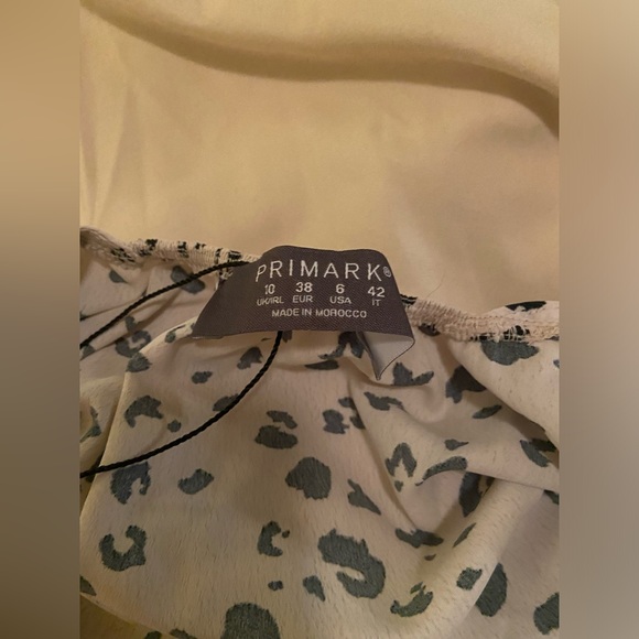 Strappy top - Picture 3 of 3